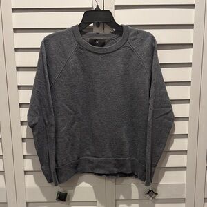 Banana Republic Gray Women's Crew Neck Sweater in 100% Merino extra fine Wool.